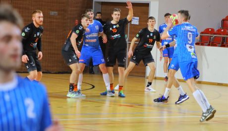 Festiwal bramek w spotkaniu szczypiornistów KSZO