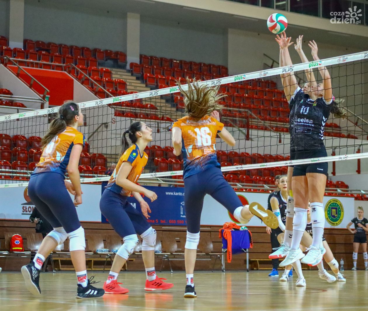 Cztery punkty KSZO SMS i awans na piąte miejsce