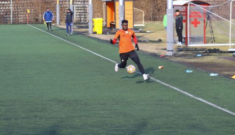 Dwa sparingi piłkarzy KSZO - bramka Kolumbijczyka