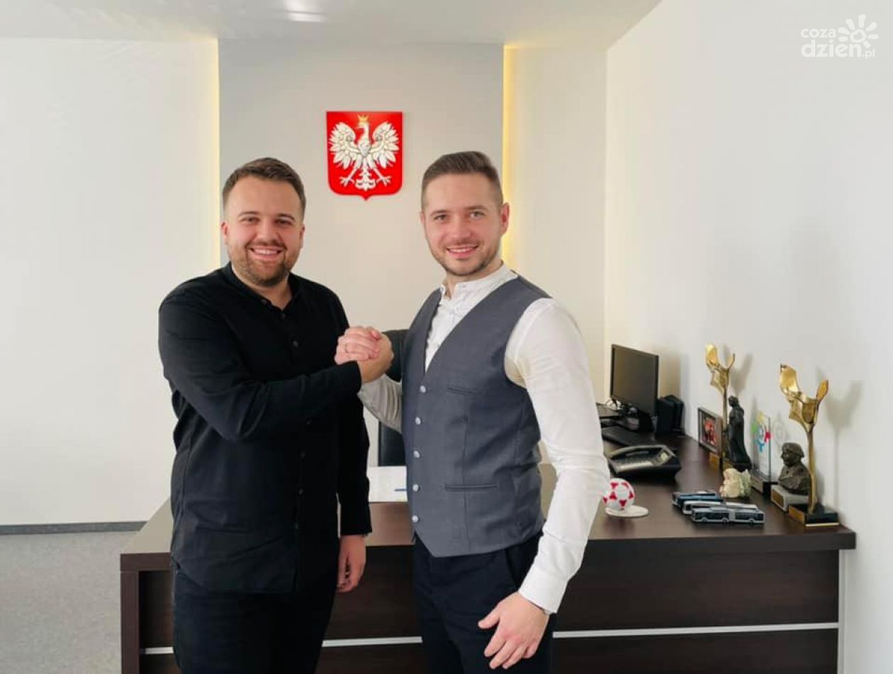 Kolejny samorządowiec dołącza do drużyny Marka Materka