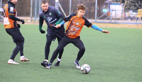 Ostatni sprawdzian pomarańczowo-czarnych na minus