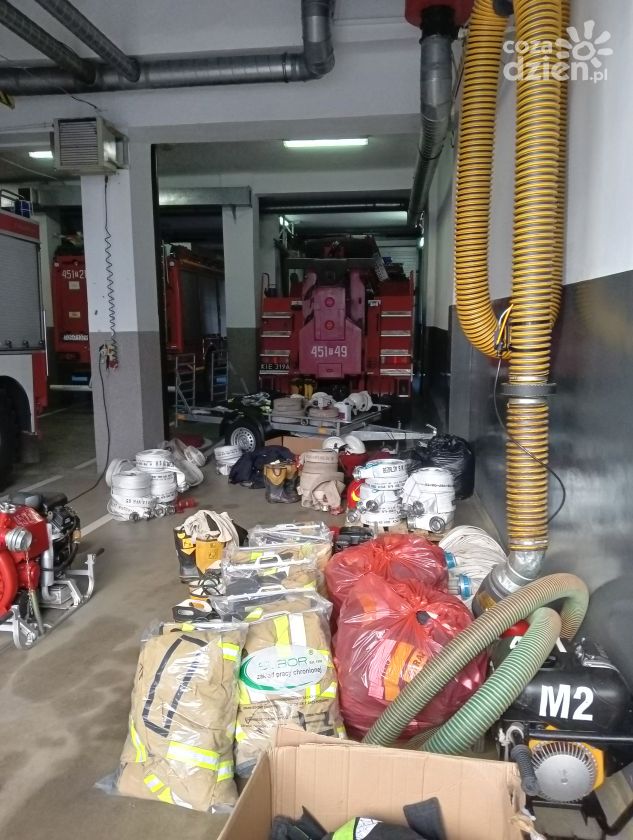 Strażacy dzielą się sprzętem z ukraińskimi kolegami 