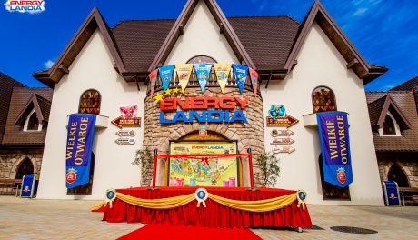 Krajowa turystyka na światowym poziomie! 
Wiemy, jak kupić bilety w dobrej cenie. Kierunek Energylandia!