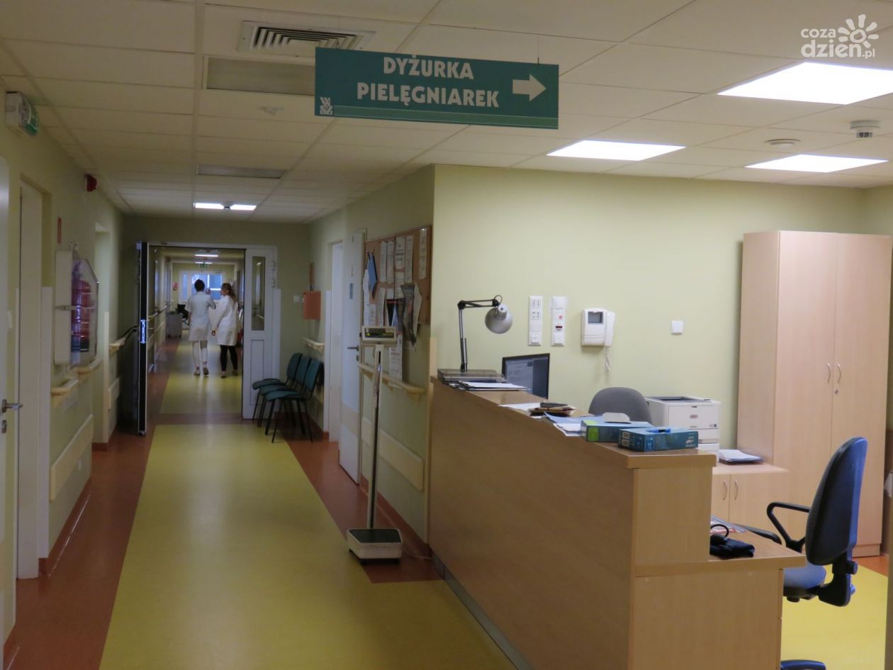 Agresywny pacjent pobił pielęgniarkę kieleckiego szpitala na Czarnowie