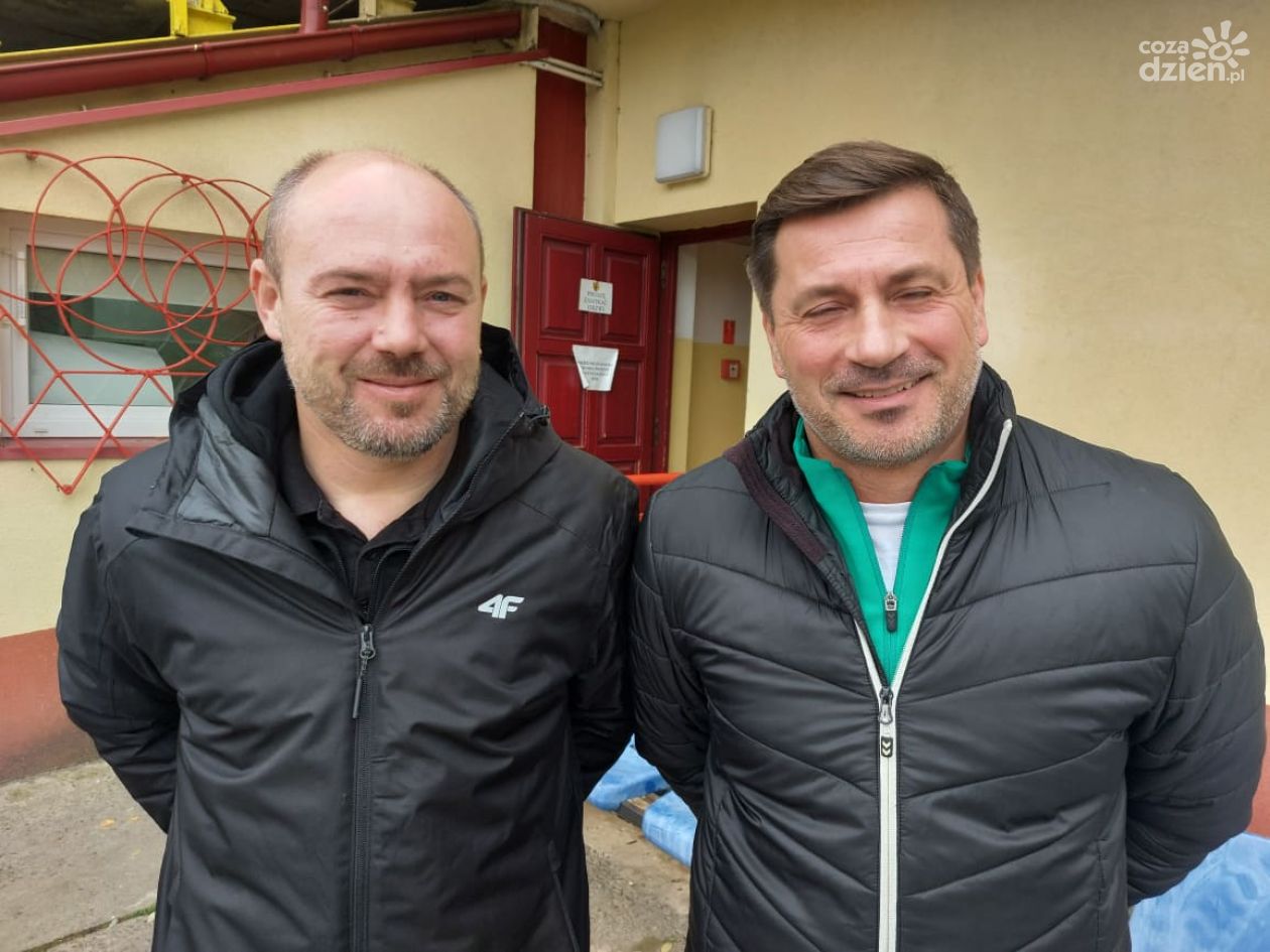 Korona II i Star czyli cios za cios