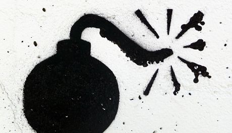 Alarm bombowy w szkołach powiatu ostrowieckiego