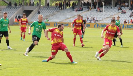 Bezradna Korona, konkretny GKS Katowice. Kielczanom pozostała walka w barażach.