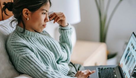 Czym charakteryzują się pożyczki online?