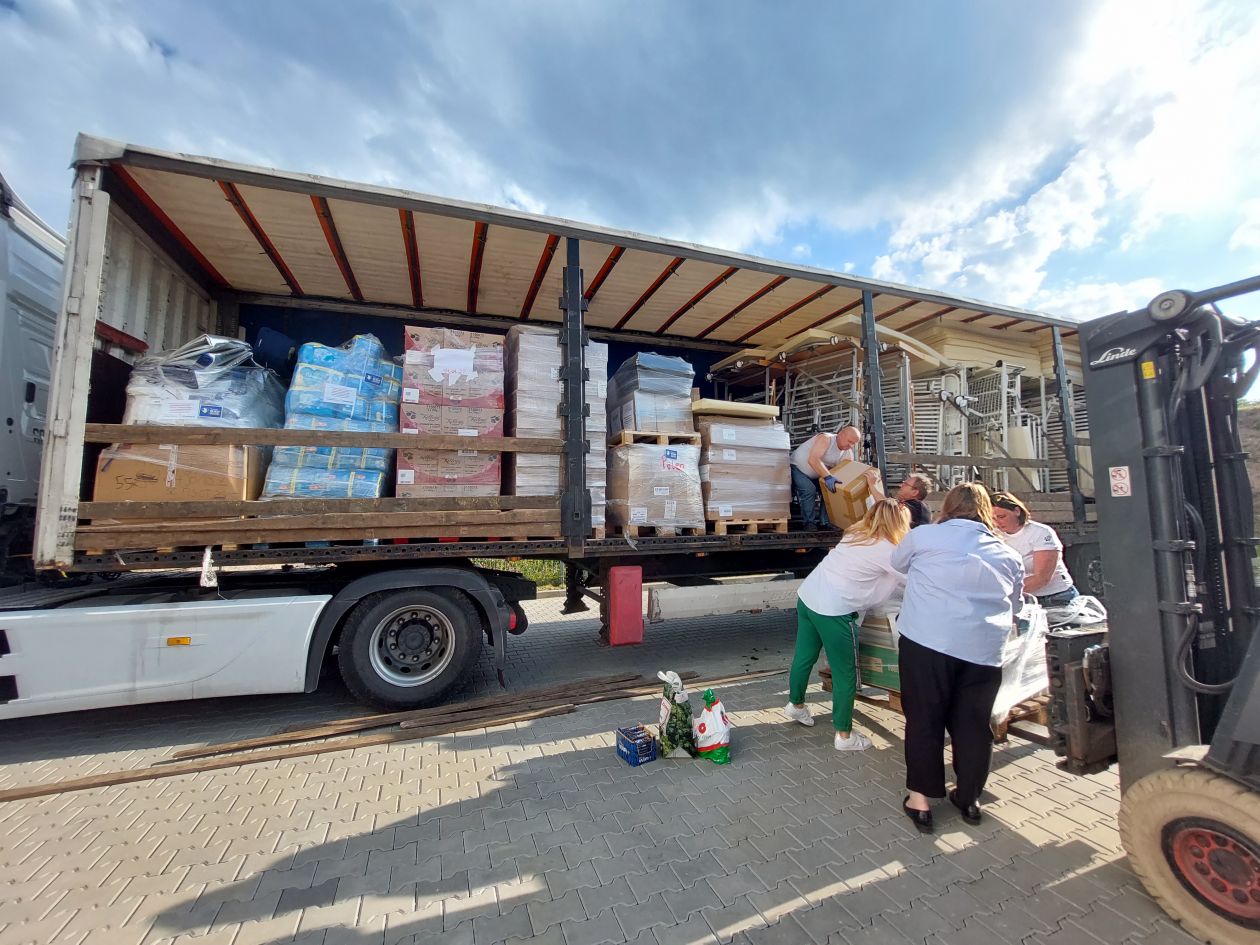 Kolejny transport z darami dla Ukrainy wyjechał z Kielc