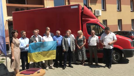 Ostrowieckie samorządy solidarnie wsparły walczącą Ukrainę