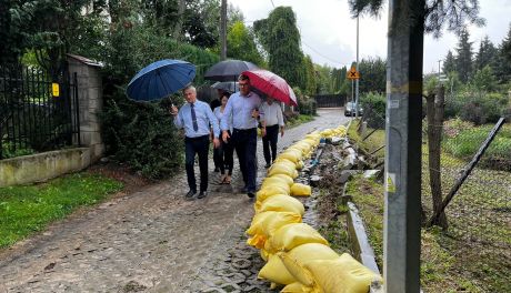 Sandomierz: Zniszczenia po nawałnicy