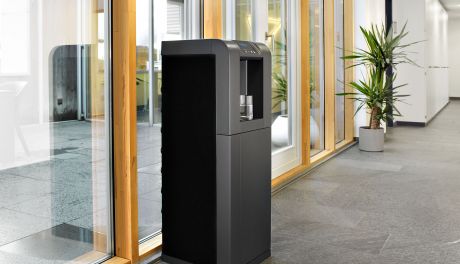 Dlaczego opłaca się zamówić wodę do biura?