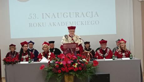 Oficjalne rozpoczęcie nauki na Uniwersytecie Jana Kochanowskiego