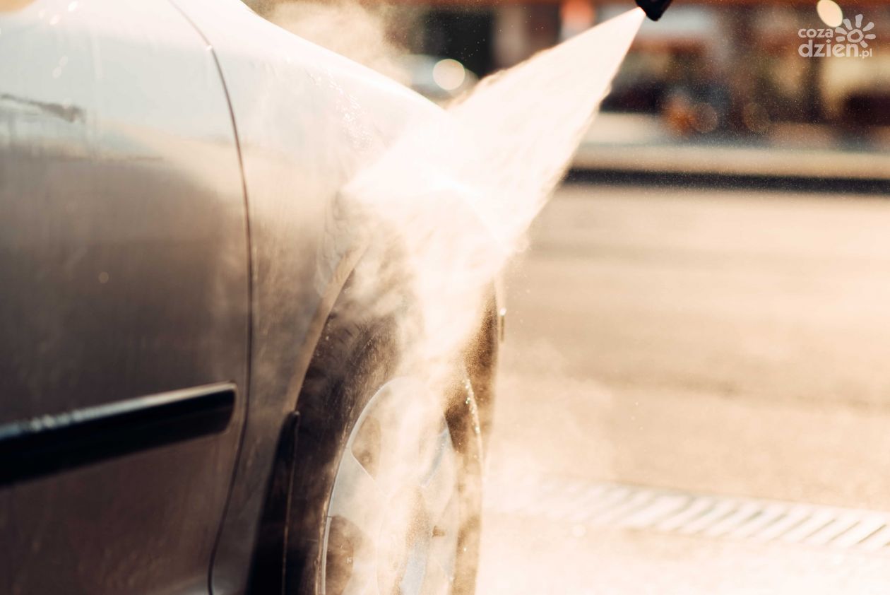 Myjki wysokociśnieniowe – dlaczego i gdzie przydają się takie urządzenia?