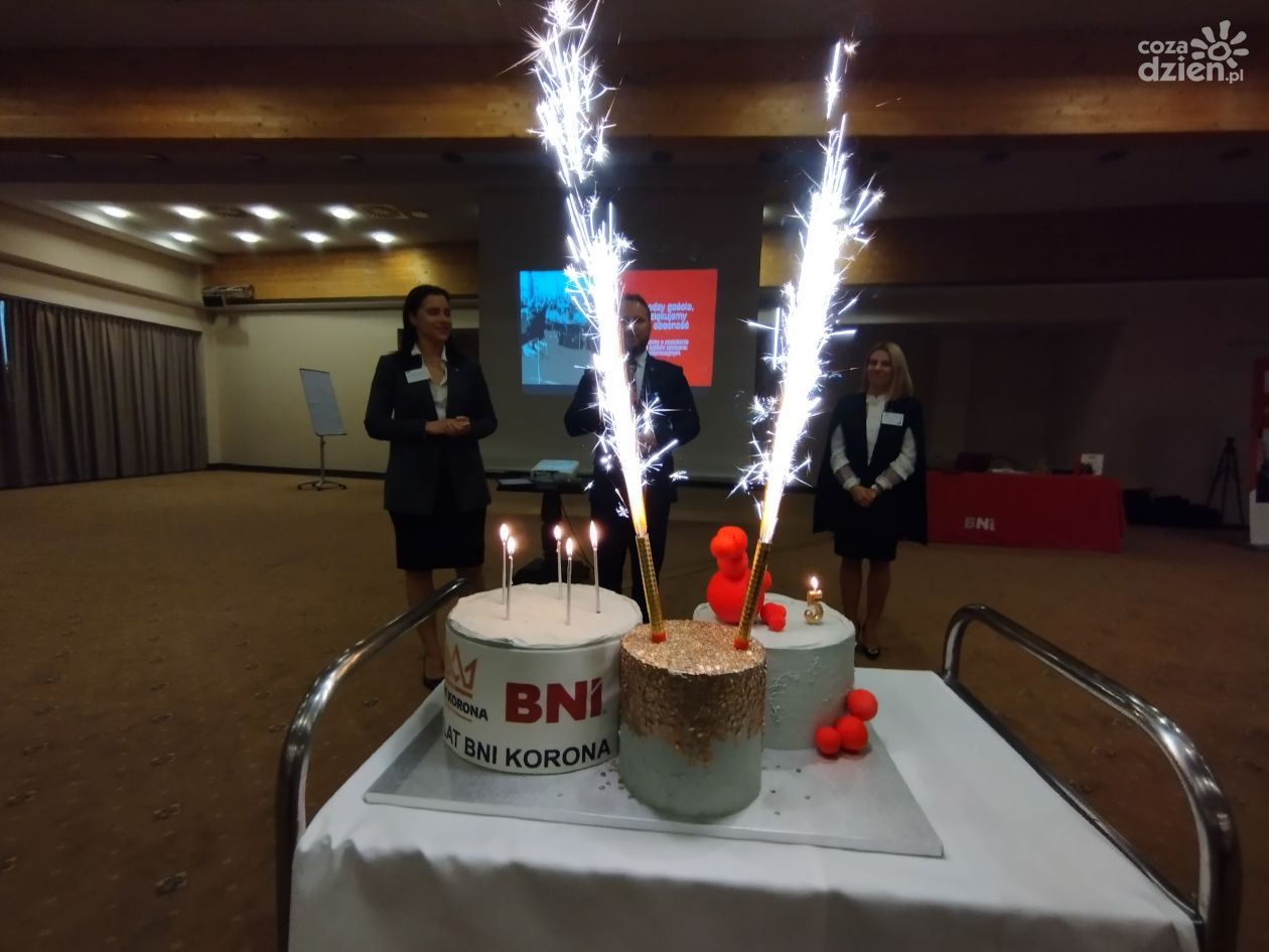[FOTORELACJA] BNI Korona obchodzi swoje piąte urodziny
