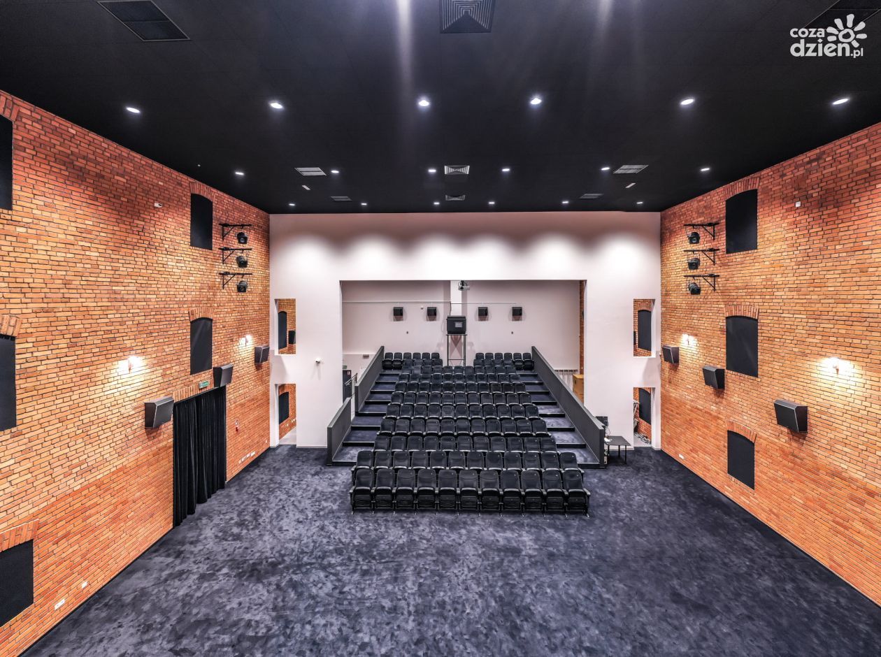 Najpierw spacery, teraz filmy. Fundacja WSPIERAM krzewi polską kulturę w regionie