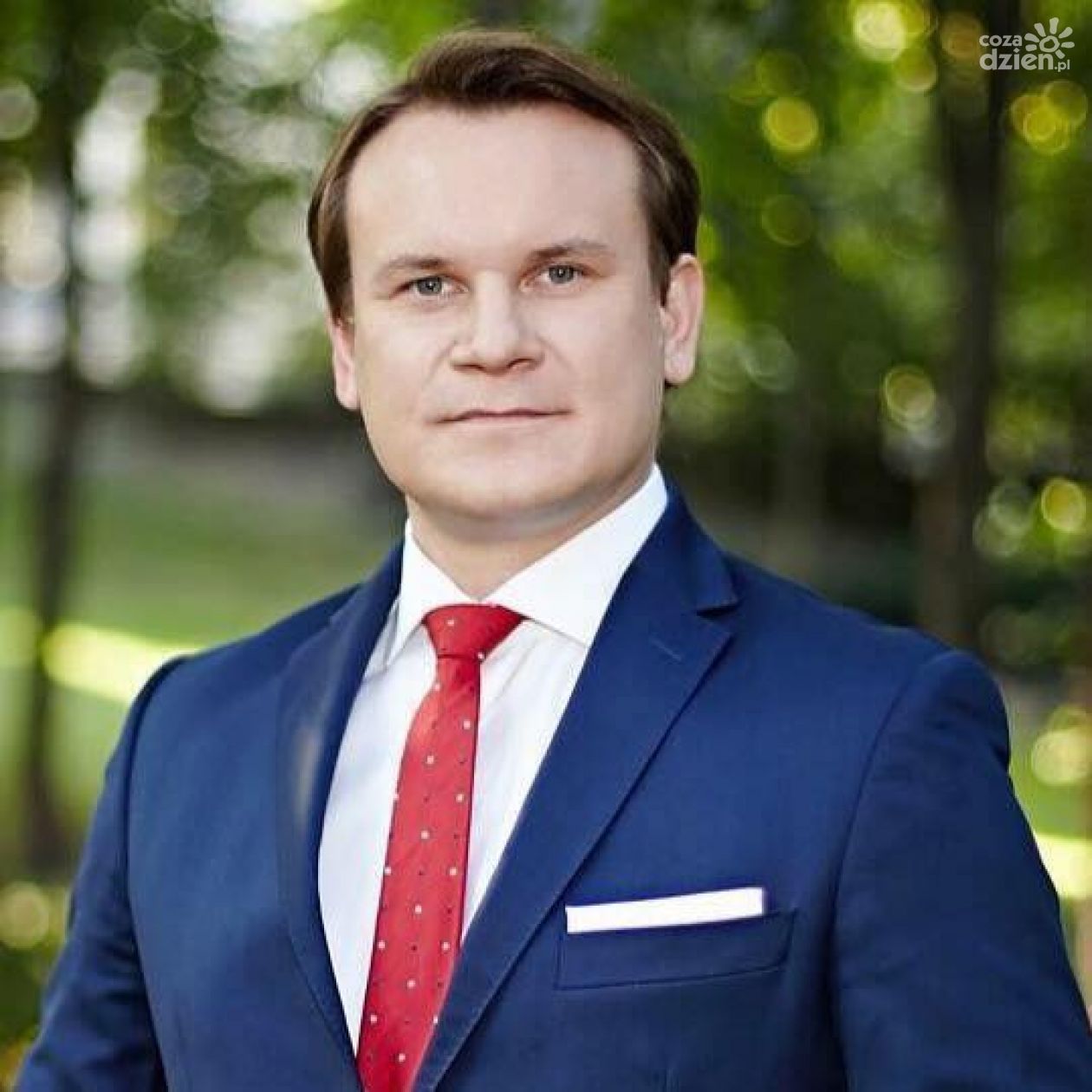 Senior wszczął awanturę w biurze poselskim Dominika Tarczyńskiego