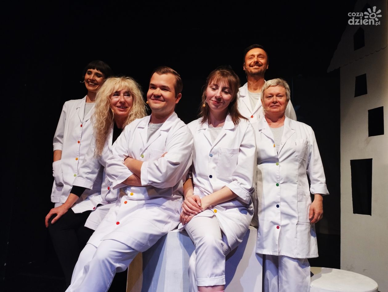 „Cyryl, gdzie jesteś?”. Pełna humoru premiera w Teatrze Lalki i Aktora „Kubuś”