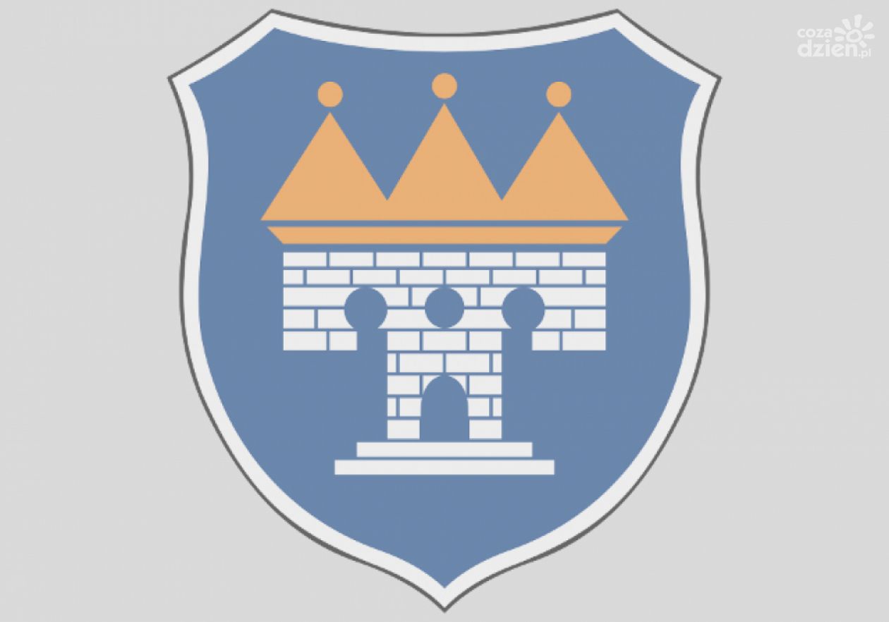 W Opatowie wypłacają dodatki do ogrzewania domów olejem, gazem LPG i pelletem