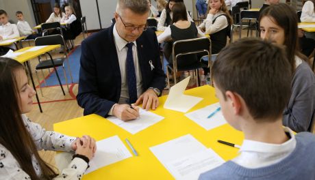 Młodzi kielczanie pisali listy w obronie niewinnie skazanych