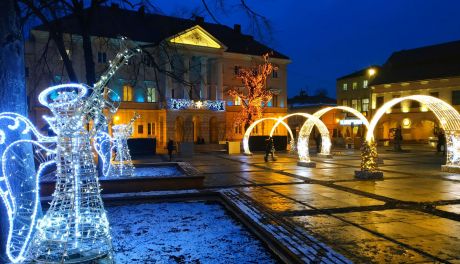Na rynku w Kielcach pojawi się więcej iluminacji świetlnych. 
