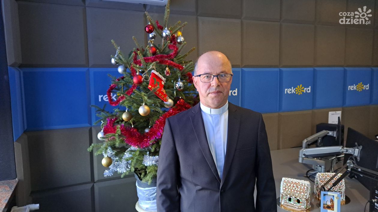 ks. Jan Sarwa: Zróbmy wszystko, żeby Święta Bożego Narodzenia nie sprowadzały się do komercji