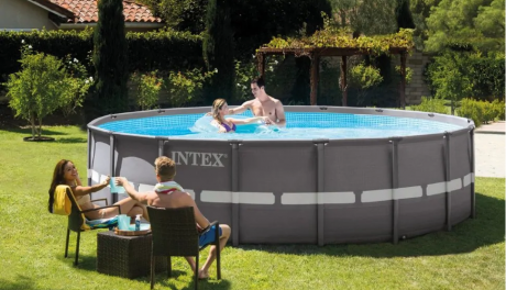 Jak przygotować podłoże pod basen ogrodowy? Porady ekspertów z Intexmarket