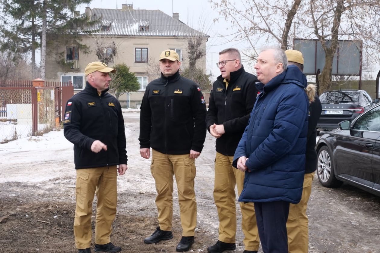 Wizytacja budowy strażnicy w Końskich