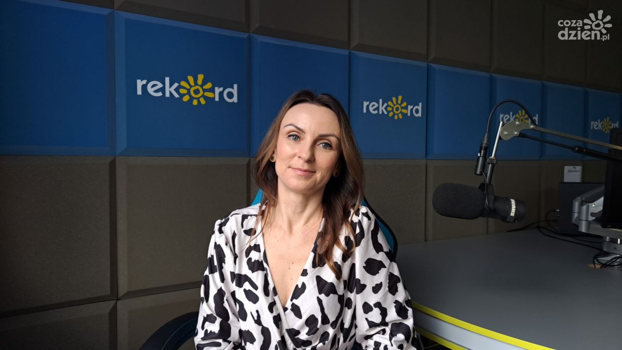 K. Cukierska: To nie jest normalna sytuacja, by szkoła robiła zrzutki na opłacenie rachunków za media 