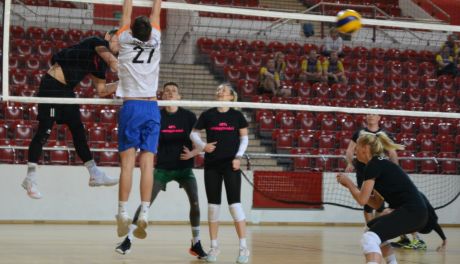 Ostrowiecka hala MOSiR ponownie gościć będzie siatkarskie „dzikie” drużyny
