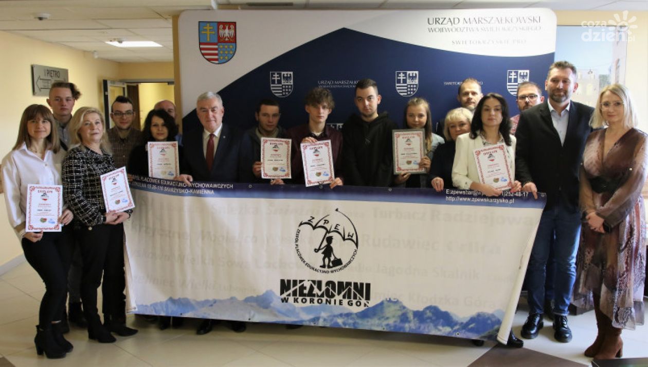 Niezłomni zdobywcy Korony Gór