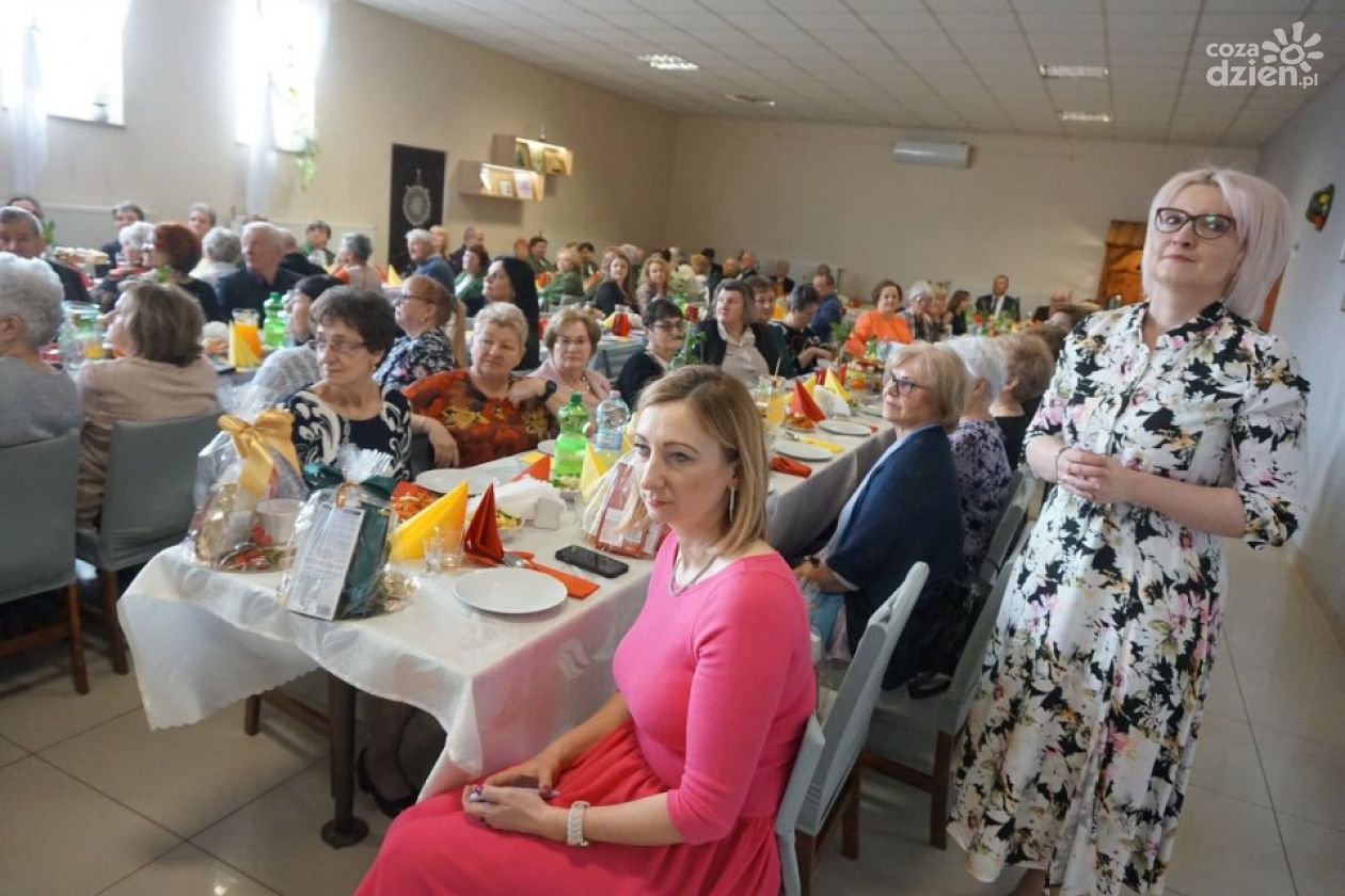Święto Kobiet zainaugurowało działalność Klubu Seniora 