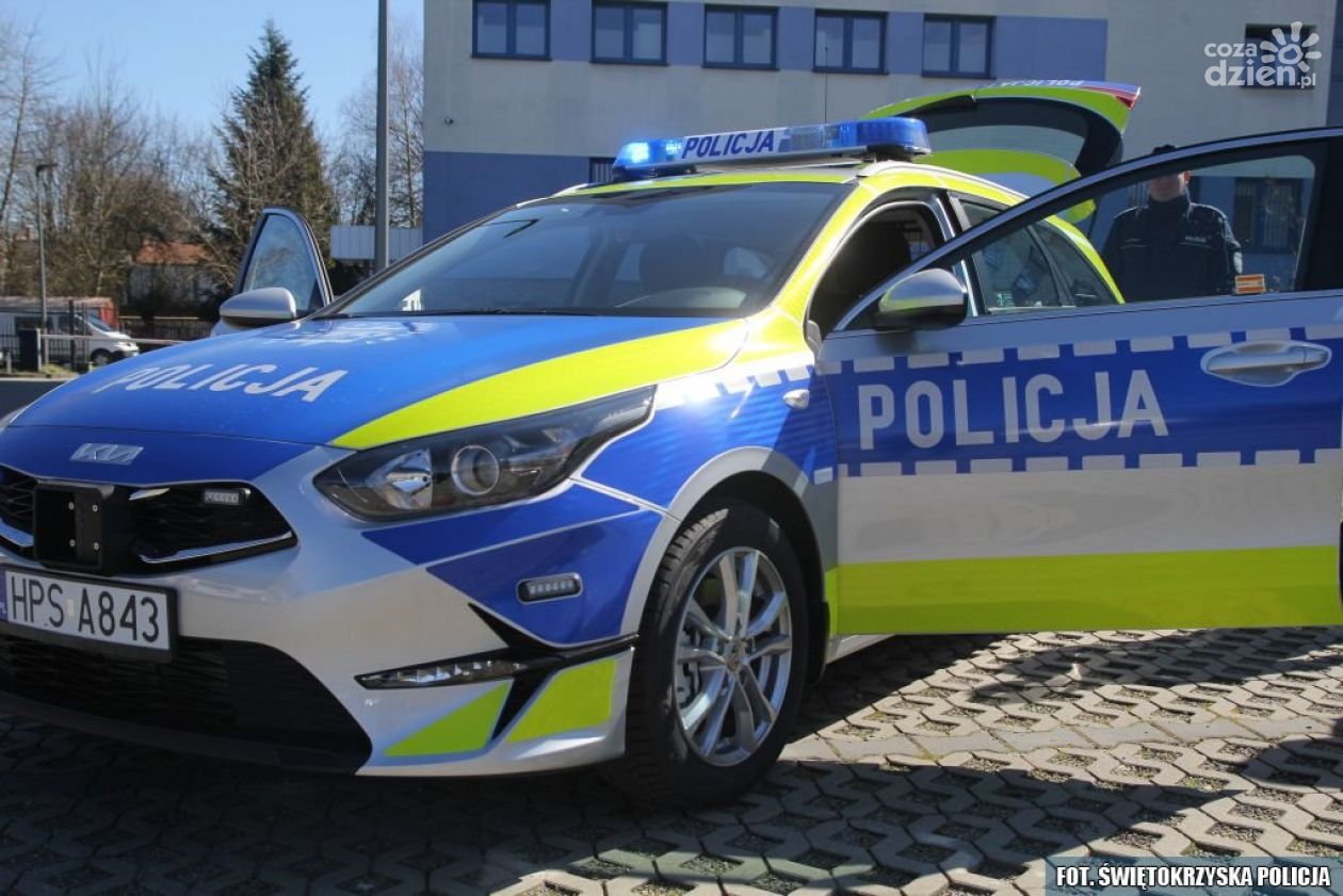 Nowy radiowóz dla staszowskiej policji