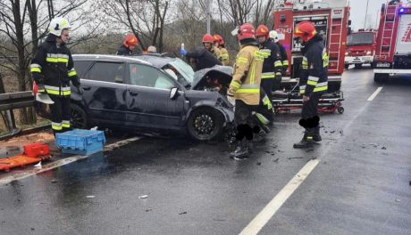 Poważny wypadek na obwodnicy Ostrowca 
