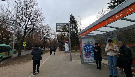 Autobusy MZK w Ostrowcu kursują wg świątecznych  rozkładów jazdy 