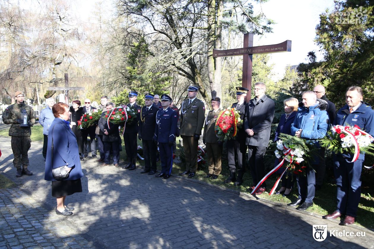 Kielce w hołdzie ofiarom Zbrodni Katyńskiej i Polakom deportowanym na Sybir