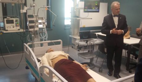 W kieleckim Collegium Medicum otwarto symulacyjne sale szpitalne