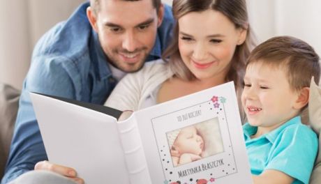 Co podarować rocznemu dziecku? Zobacz, jaki prezent na roczek jest aktualnie w modzie