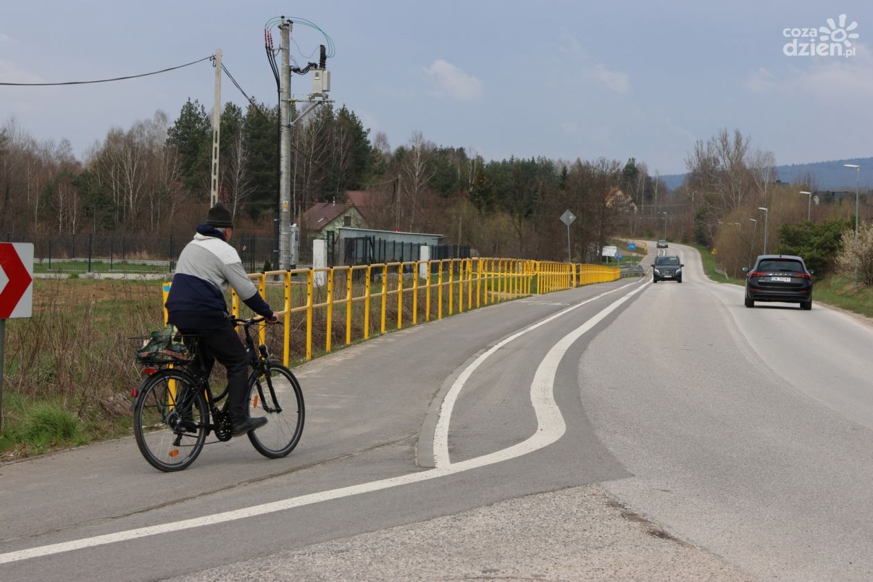 7, 5 km nowej ścieżki rowerowej na terenie gmin Bodzentyn i Masłów