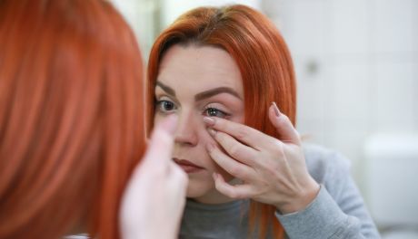 Acuvue Moist – cenione na rynku soczewki kontaktowe