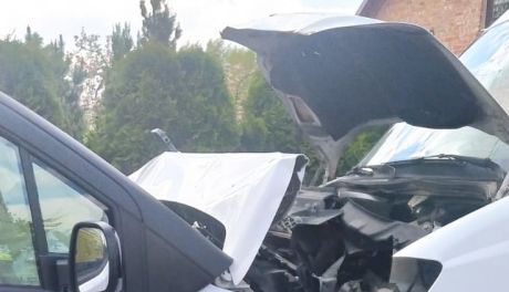 Zderzenie busa z samochodem osobowym, siedem osób rannych