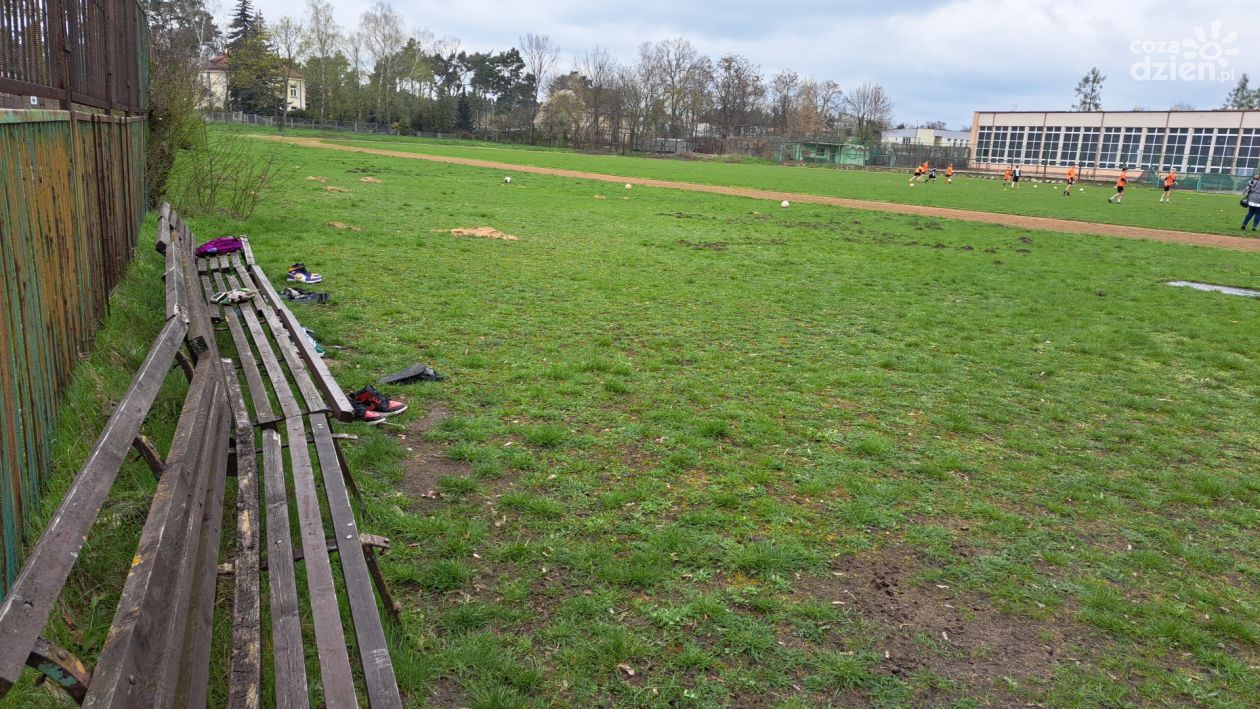 Prace archeologiczne nie zatrzymają budowy stadionu lekkoatletycznego w Ostrowcu