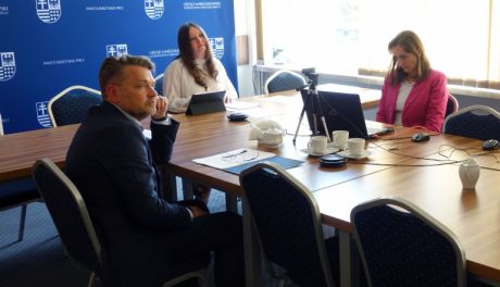 Obradowała Komisja Edukacji, Kultury i Sportu