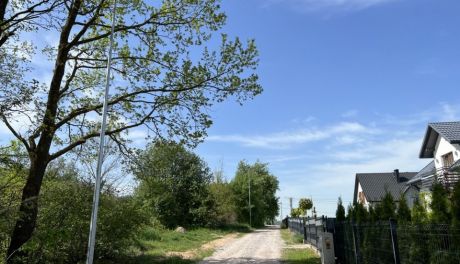 W Polichnie zakończyła się budowa energooszczędnego oświetlenia ulicznego