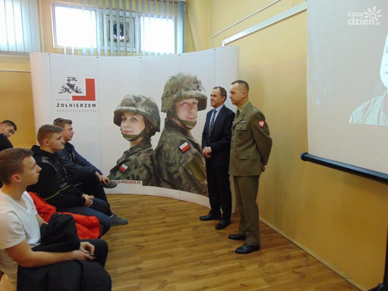 W Ostrowcu rusza kwalifikacja wojskowa