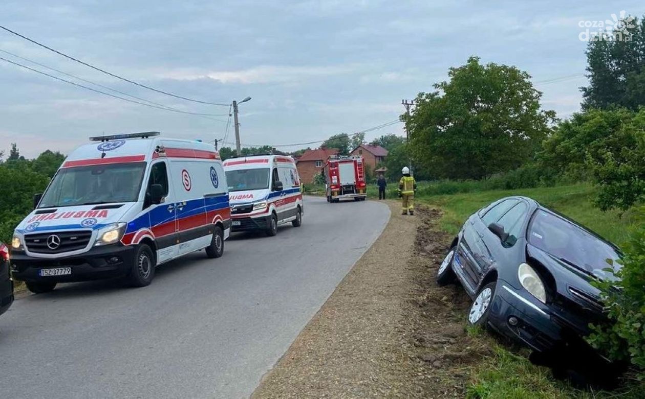 Kobieta z dzieckiem w rowie. Wypadek w Pliskowoli