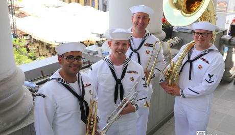 Orkiestra Marynarki Wojennej USA zagrała Hejnał Kielc