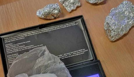 Zakazane prawem substancje w damskiej torebce