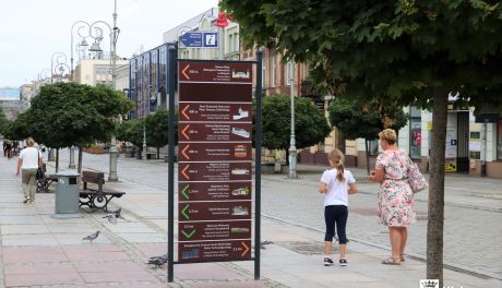 Nowe tablice informacyjne dla turystów stanęły w centrum Kielc