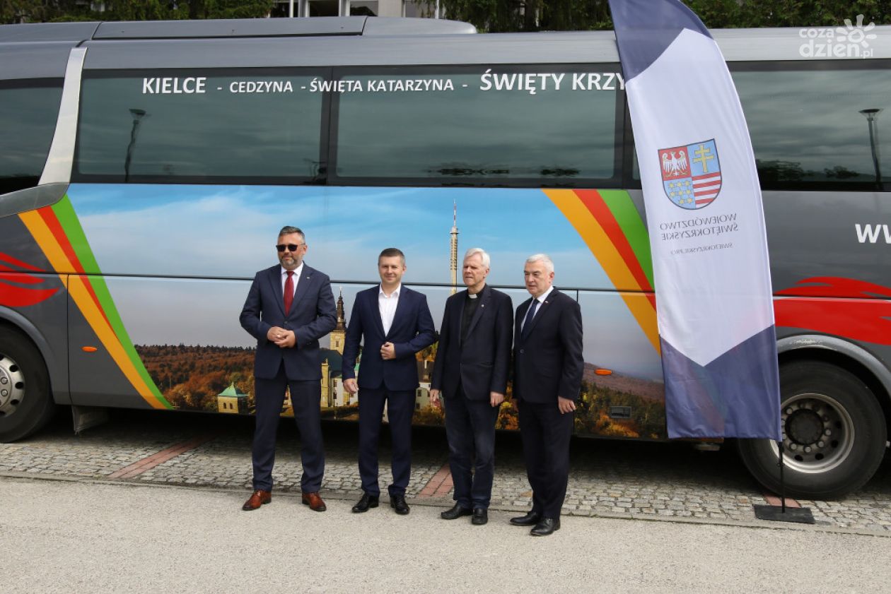 Bezpłatne przejazdy autokarowe z Kielc na św. Krzyż